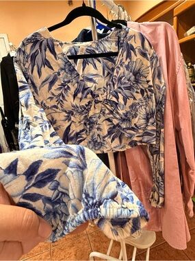 American eagle 🦅 
Size XL